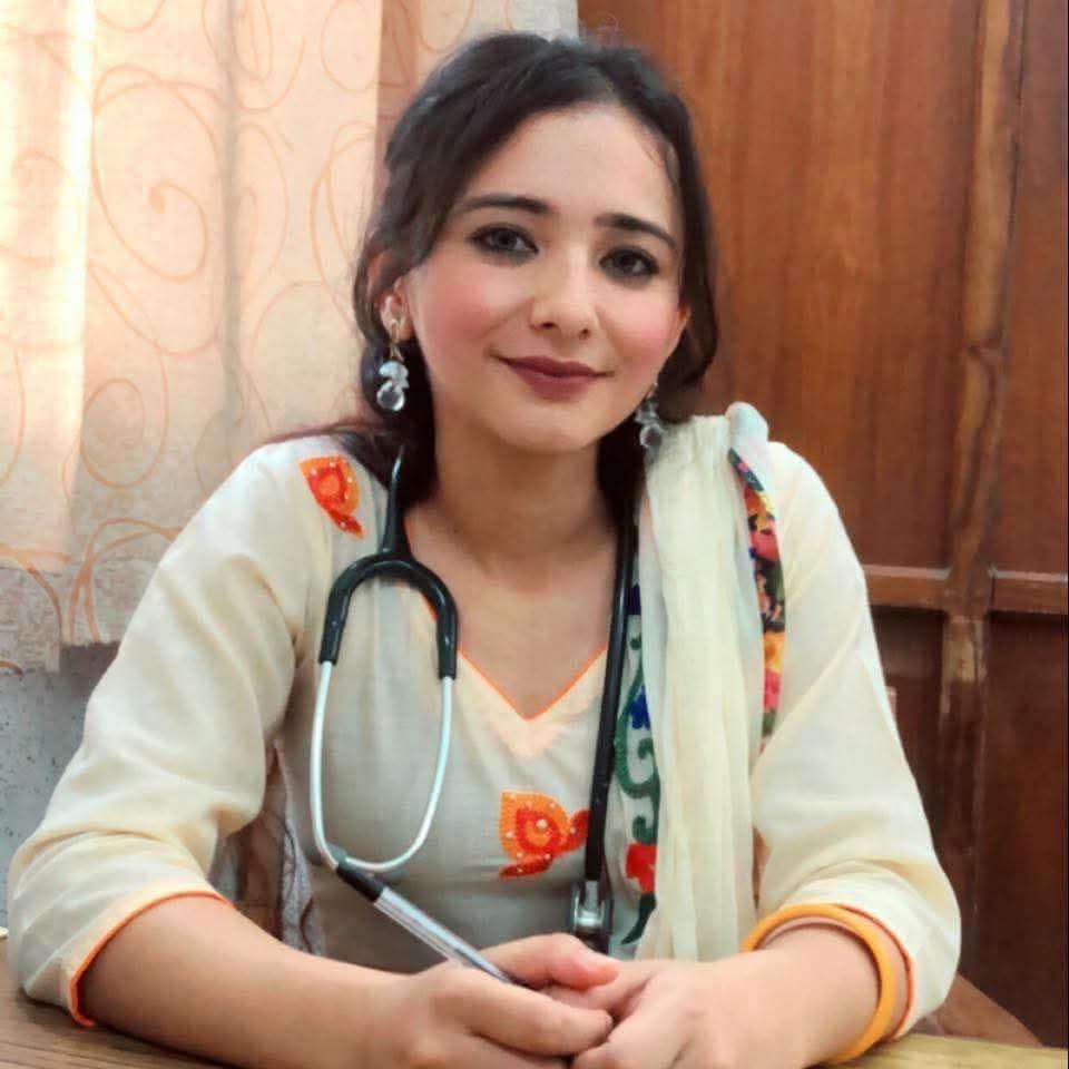 डा. तोसिमा कार्कीको गृहमन्त्री रमेश लेखकलाई बर्खास्त गर्न माग