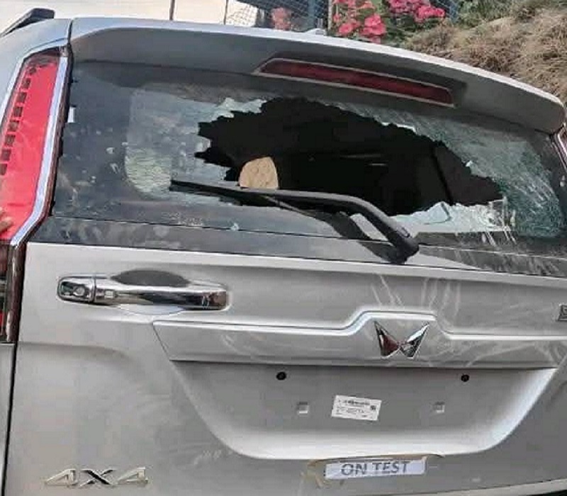 तिला गाउँपालिकाको गाडी अज्ञात समूहबाट तोडफोड