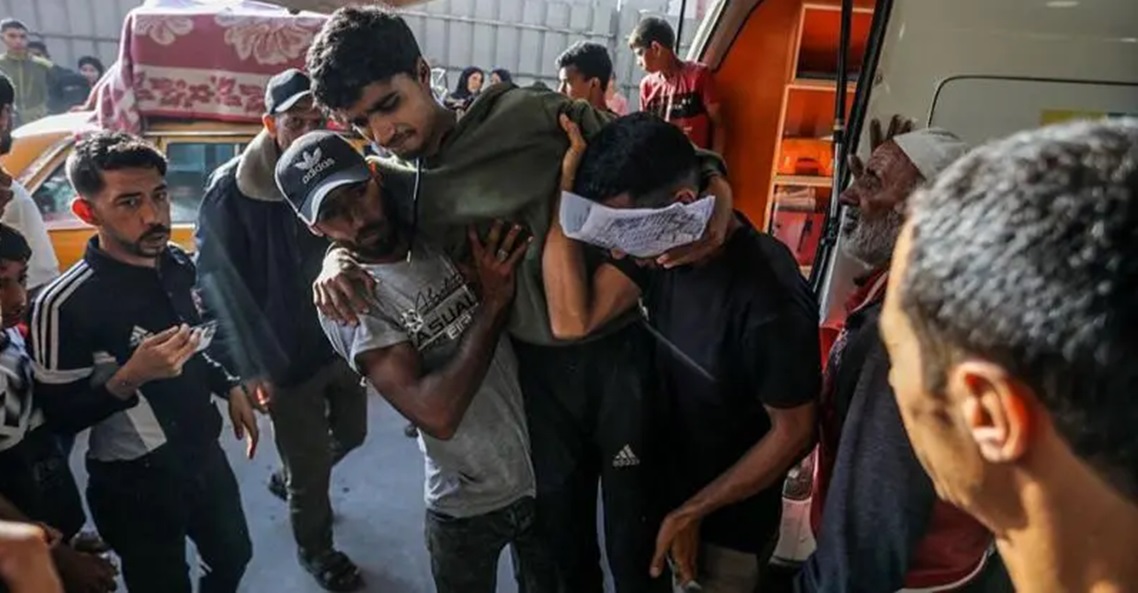 सहायता सामग्री लिन भेला भइरहेका प्यालेस्टिनीको भिडमा इजरायलको आक्रमण, २६ जनाको मृत्यु