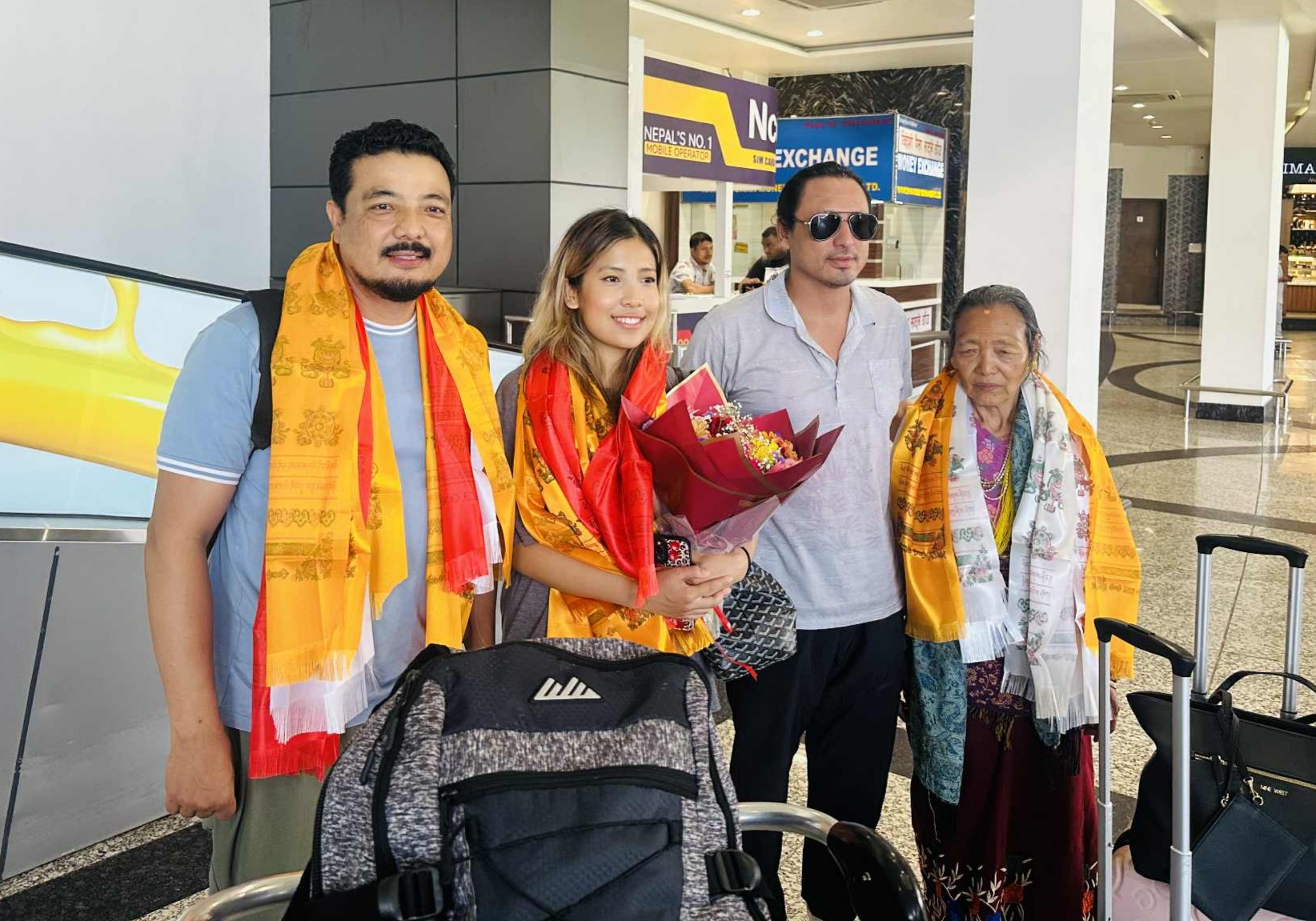 ‘यो मन त मेरो नेपाली हो’ रिलिजका लागि अमेरिकाबाट निर्देशक र नायिका नेपालमा