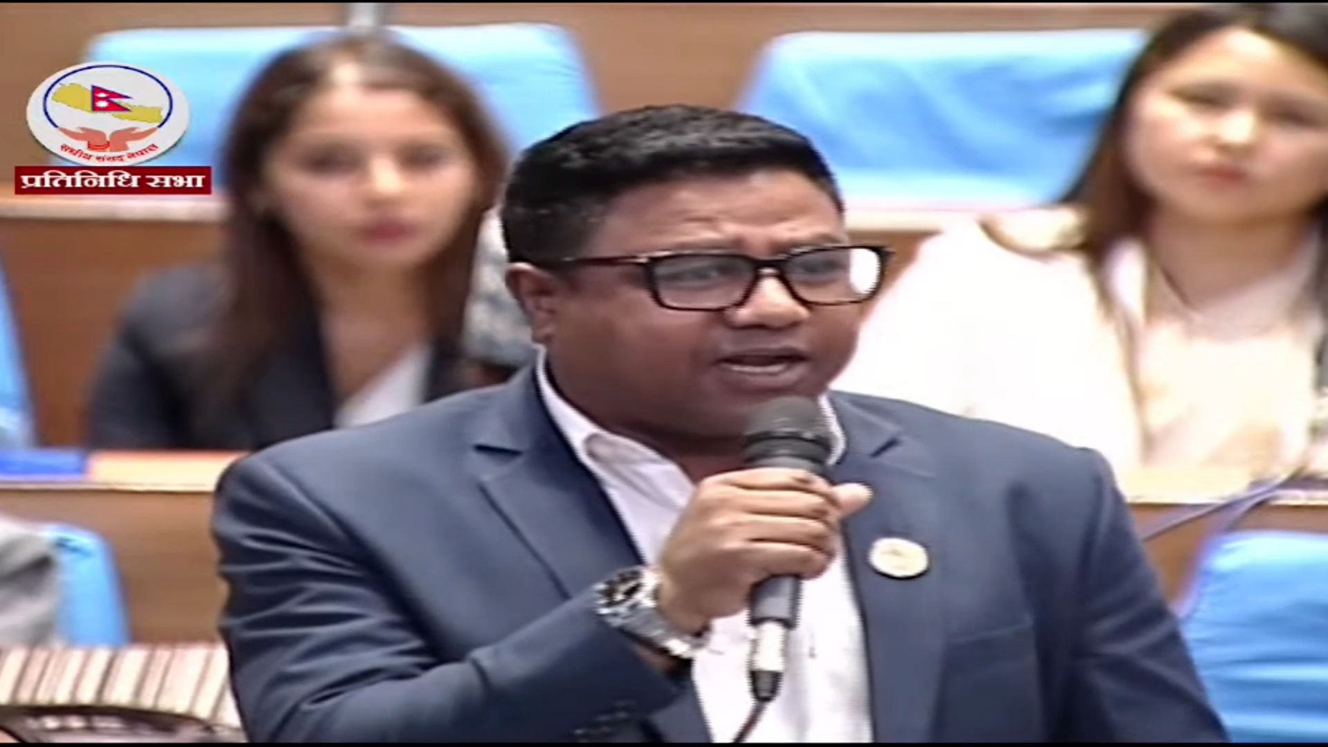 भिजिट भिसाको आवरणमा मानव बेचबिखन भइरहेको सांसद परियारको आरोप