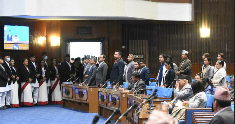 संसदमा रास्वपाको वेल घेराउ, राप्रपाले गर्याे बैठक बहिष्कार