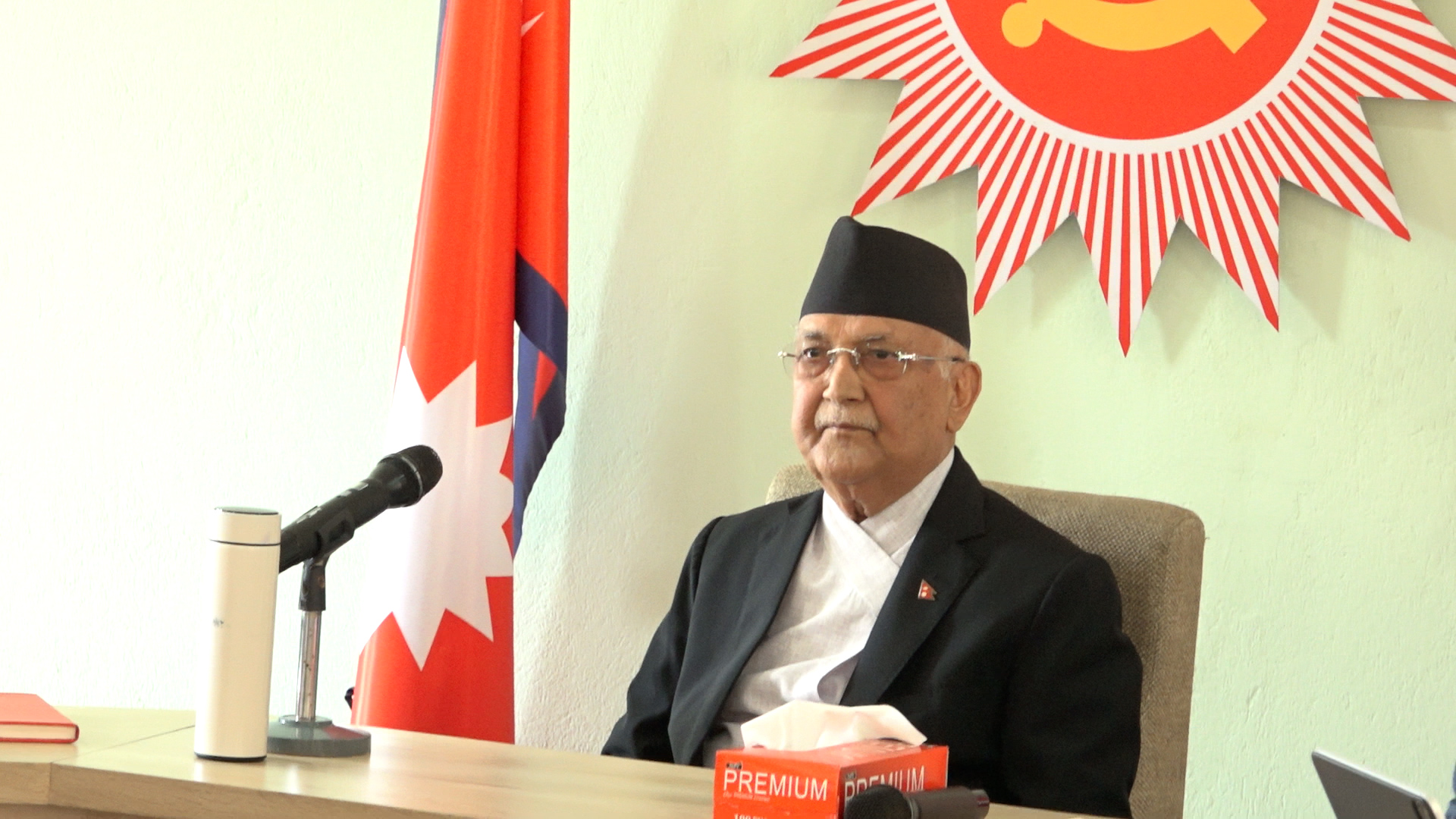 एमालेको पोलिटब्युरो बैठक आज पनि बस्दै 