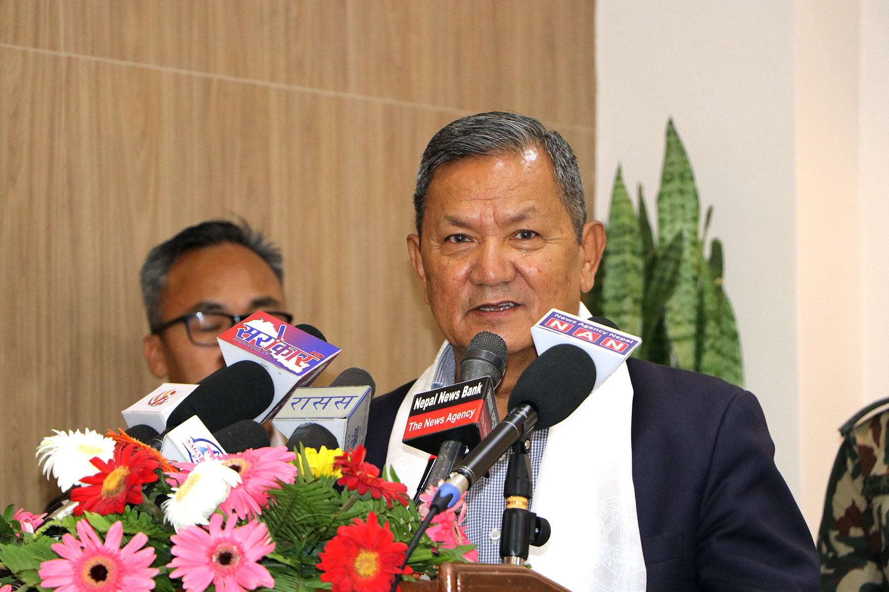 पछाडि पारिएको सुदूरपश्चिममा लगानी गर्न सरकारको आग्रह
