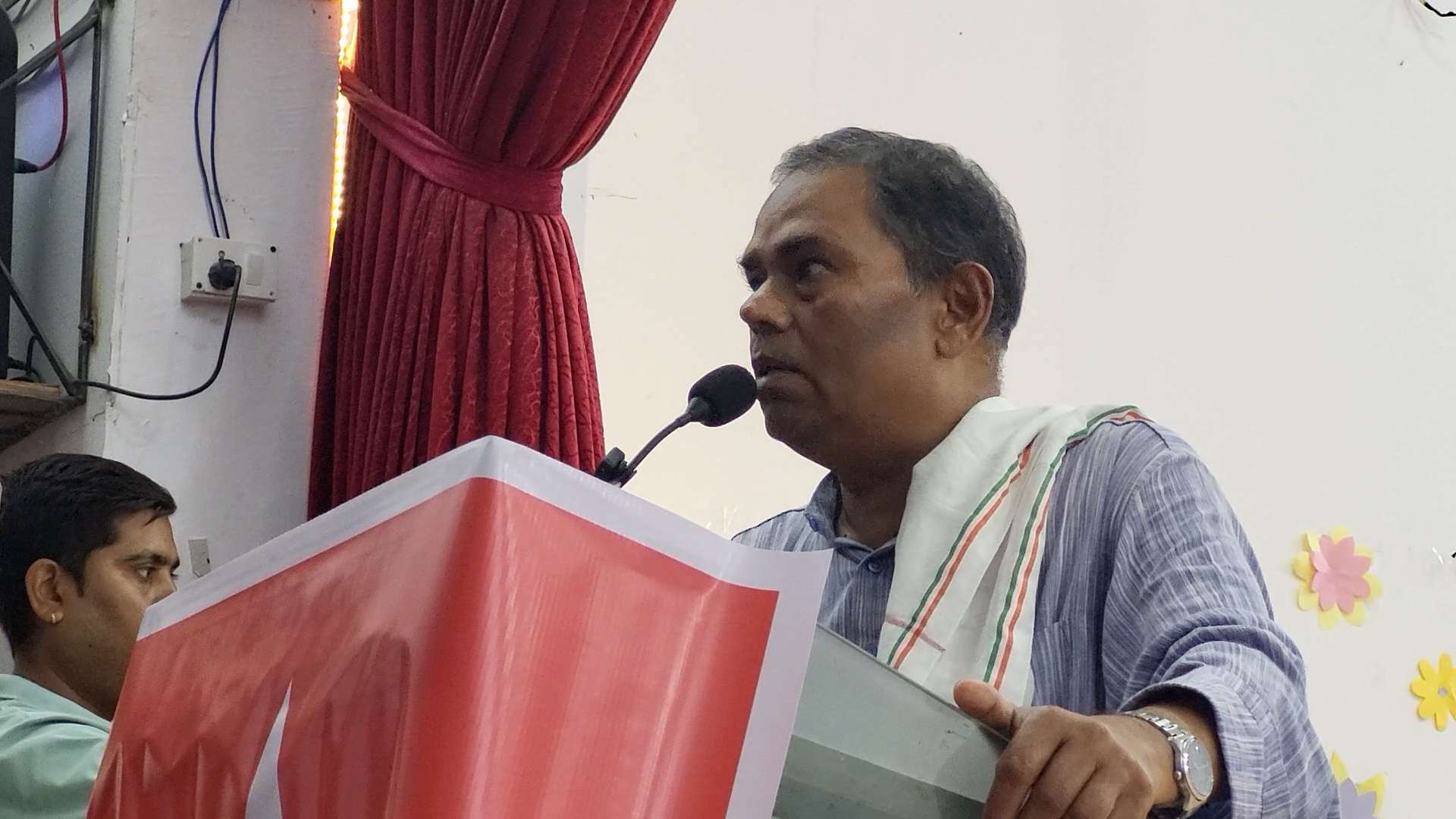 उपेन्द्र यादव भन्छन आफ्नौ हकका लागि रोएर बस्ने होइन लडेर लिनुपर्छ