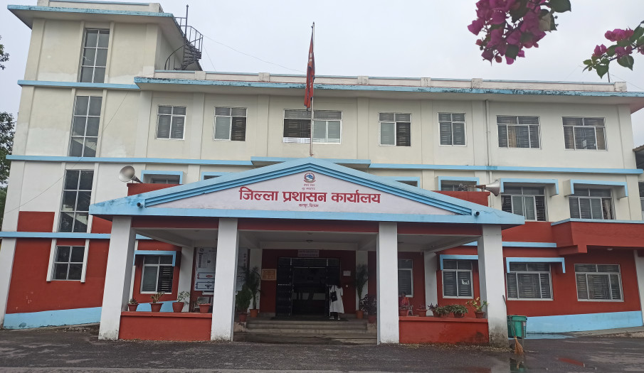 चितवनमा हट्यो निषेधाज्ञा र कफ्र्यु आदेश 