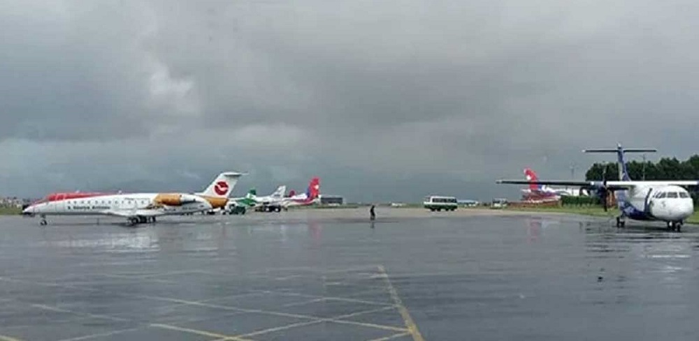 प्रतिकूल मौसमले हवाई उडान प्रभावित प्रतिकूल मौसमले हवाई उडान प्रभावित