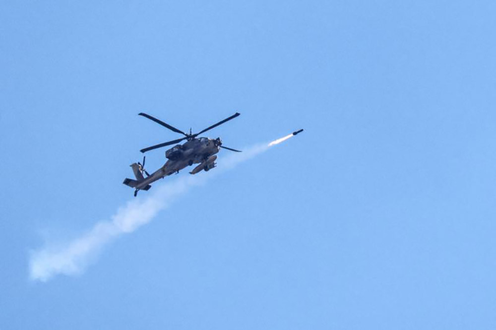 इजरायलद्वारा गाजामा फेरि भीषण आक्रमण, ३३ प्यालेस्टाइनीको मृत्यु इजरायलद्वारा गाजामा फेरि भीषण आक्रमण, ३३ प्यालेस्टाइनीको मृत्यु