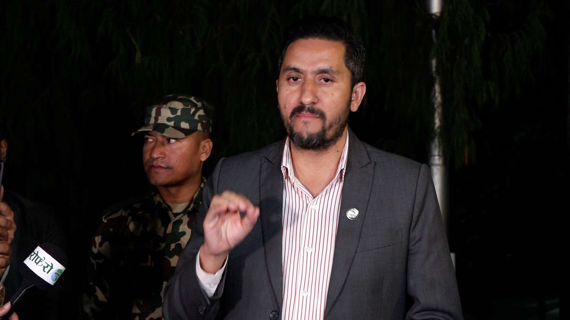 बालुवाटार बैठकः सबै दलहरु निर्वाचनमा भाग लिन सहमत  बालुवाटार बैठकः सबै दलहरु निर्वाचनमा भाग लिन सहमत