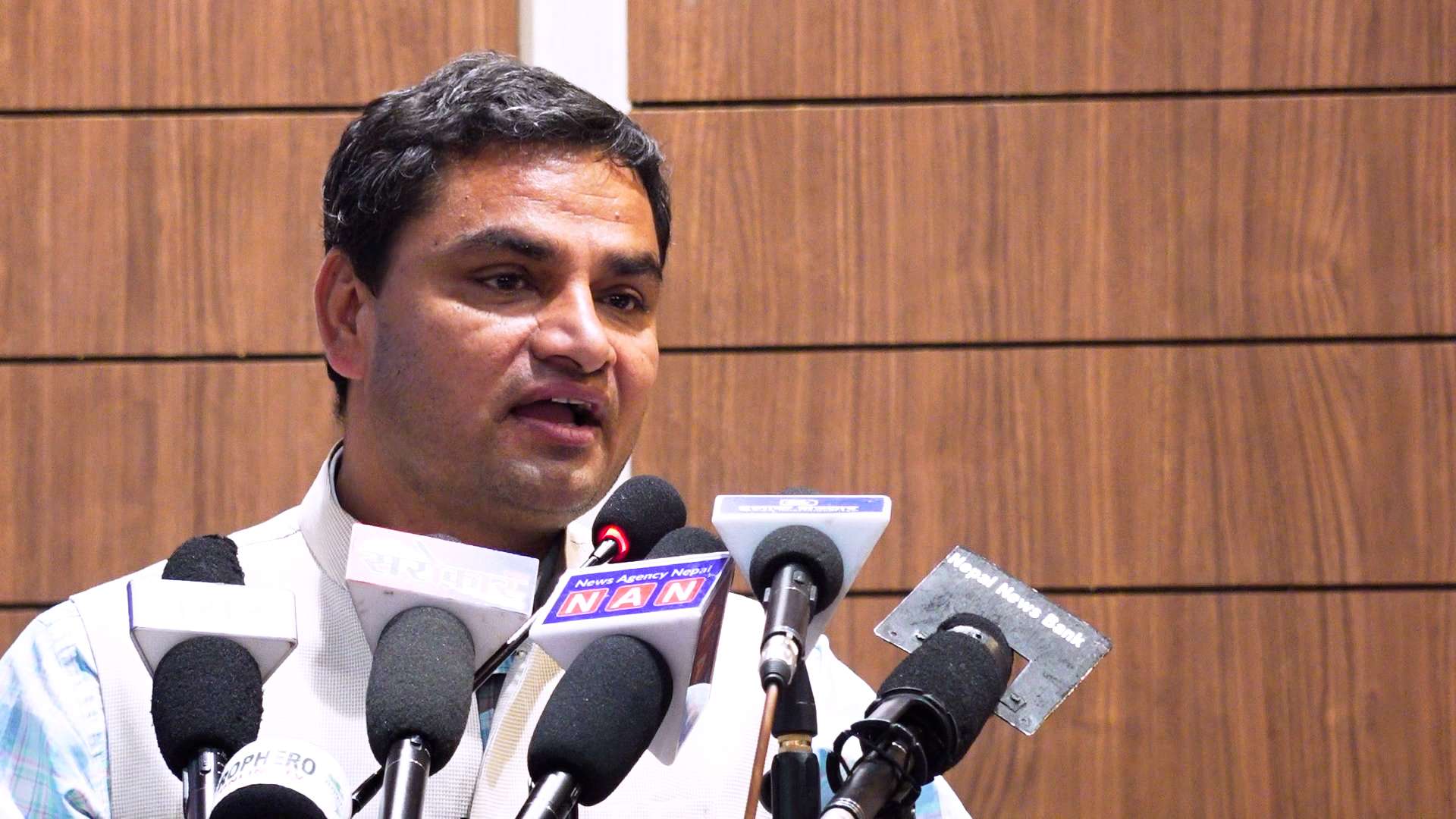 रुपान्तरण र पुस्तान्तरणसहितका मुद्दा सम्बोधनसँगै पार्टीभित्र आम एकता कायम गर्न महाधिवेशन आवश्यक छः नेता पौडेल  रुपान्तरण र पुस्तान्तरणसहितका मुद्दा सम्बोधनसँगै पार्टीभित्र आम एकता कायम गर्न महाधिवेशन आवश्यक छः नेता पौडेल