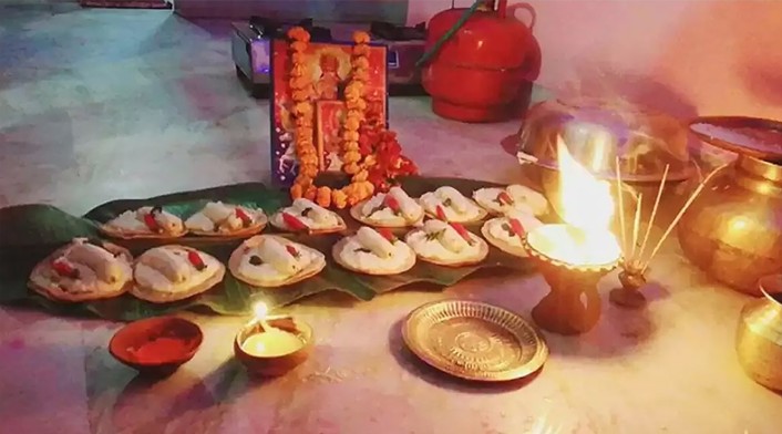 छठको दोस्रो दिन आज ‘खरना’, यसरी मनाइँदै छठको दोस्रो दिन आज ‘खरना’, यसरी मनाइँदै