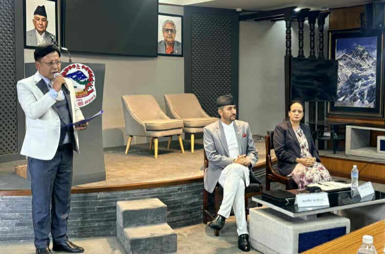 मन्त्री जगदीश खरेलद्वारा सेन्सर बोर्डको कामलाई प्रभावकारी बनाउन निर्देशन मन्त्री जगदीश खरेलद्वारा सेन्सर बोर्डको कामलाई प्रभावकारी बनाउन निर्देशन