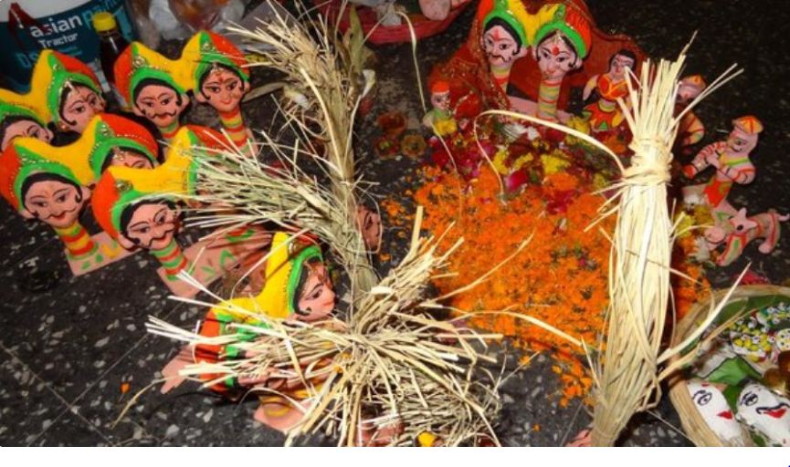 दाजुभाइप्रति समर्पित ‘सामा’ पर्वको समापन गर्दै मिथिलानी दाजुभाइप्रति समर्पित ‘सामा’ पर्वको समापन गर्दै मिथिलानी