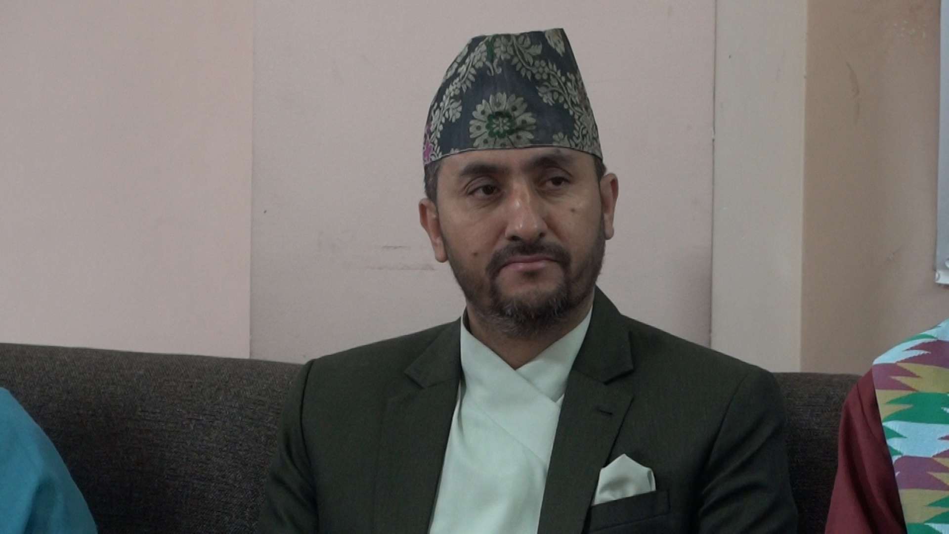 मन्त्री खरेल भन्छन मन्त्री भएपछि मेरो आकाश साँघुरिएको महशुस गरेको छु मन्त्री खरेल भन्छन मन्त्री भएपछि मेरो आकाश साँघुरिएको महशुस गरेको छु