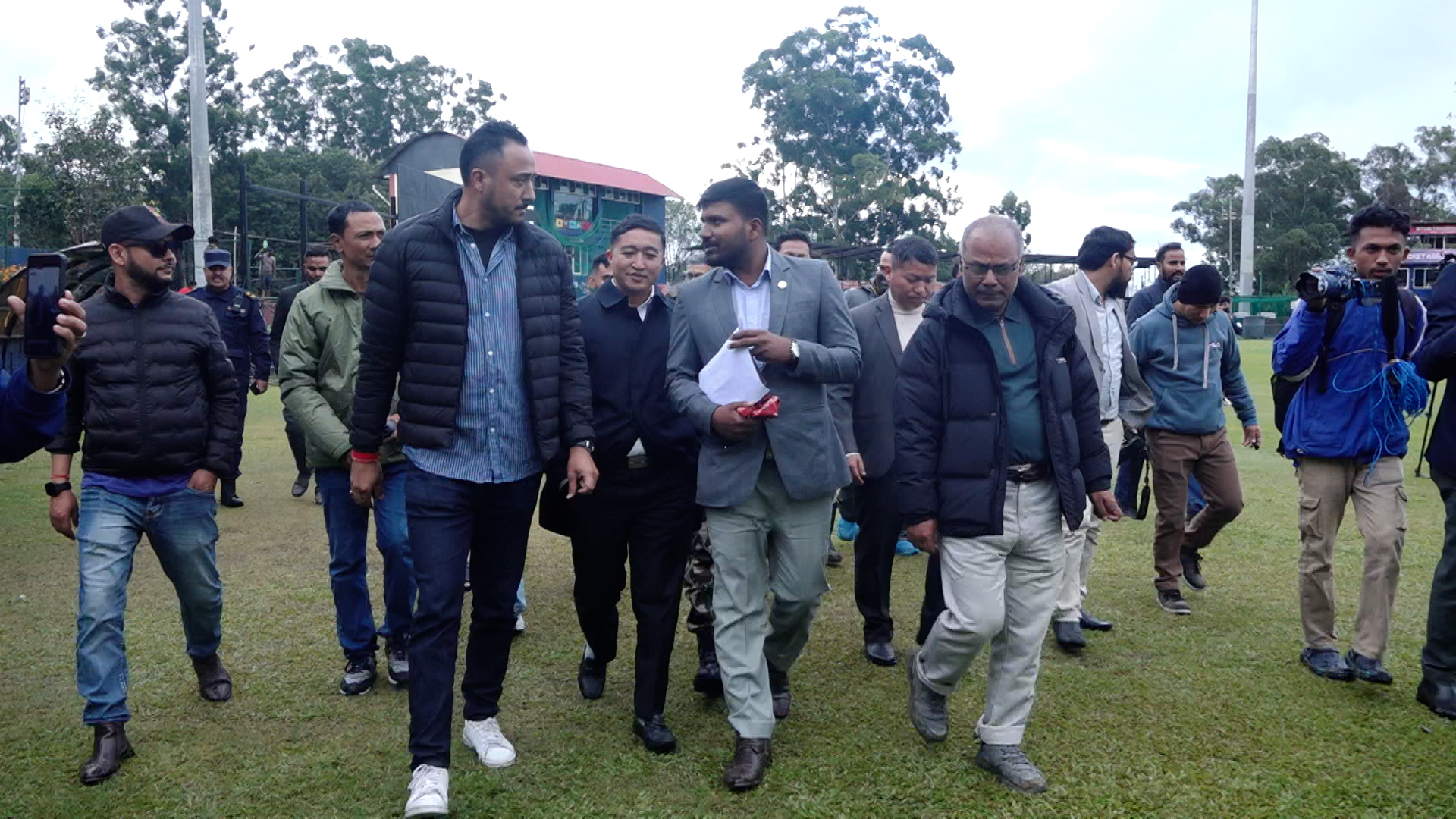 मन्त्री गुप्ताले गरे त्रिवि अन्तर्राष्ट्रिय क्रिकेट मैदानको निरीक्षण मन्त्री गुप्ताले गरे त्रिवि अन्तर्राष्ट्रिय क्रिकेट मैदानको निरीक्षण