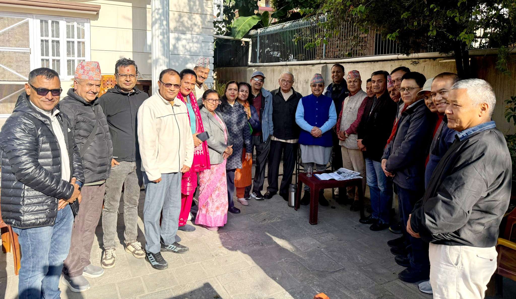 कावा सभापति खडकालाई ट्रेड युनियन कांगे्रसको ज्ञापनः निर्वाचनअघि महाधिवेशन गरौं