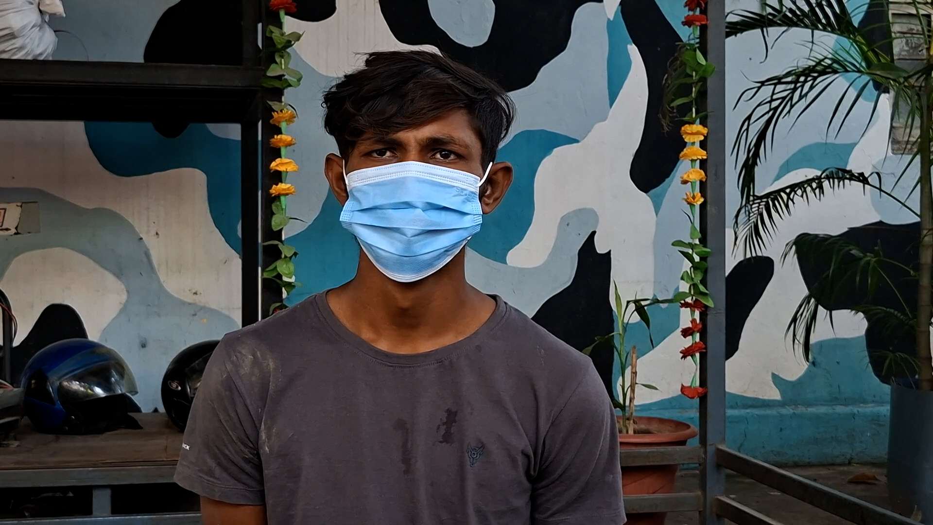 वीरगन्जको दशगज्जा क्षेत्रबाट नलकटुवा पेस्तोल सहित दुई युवक पक्राउ