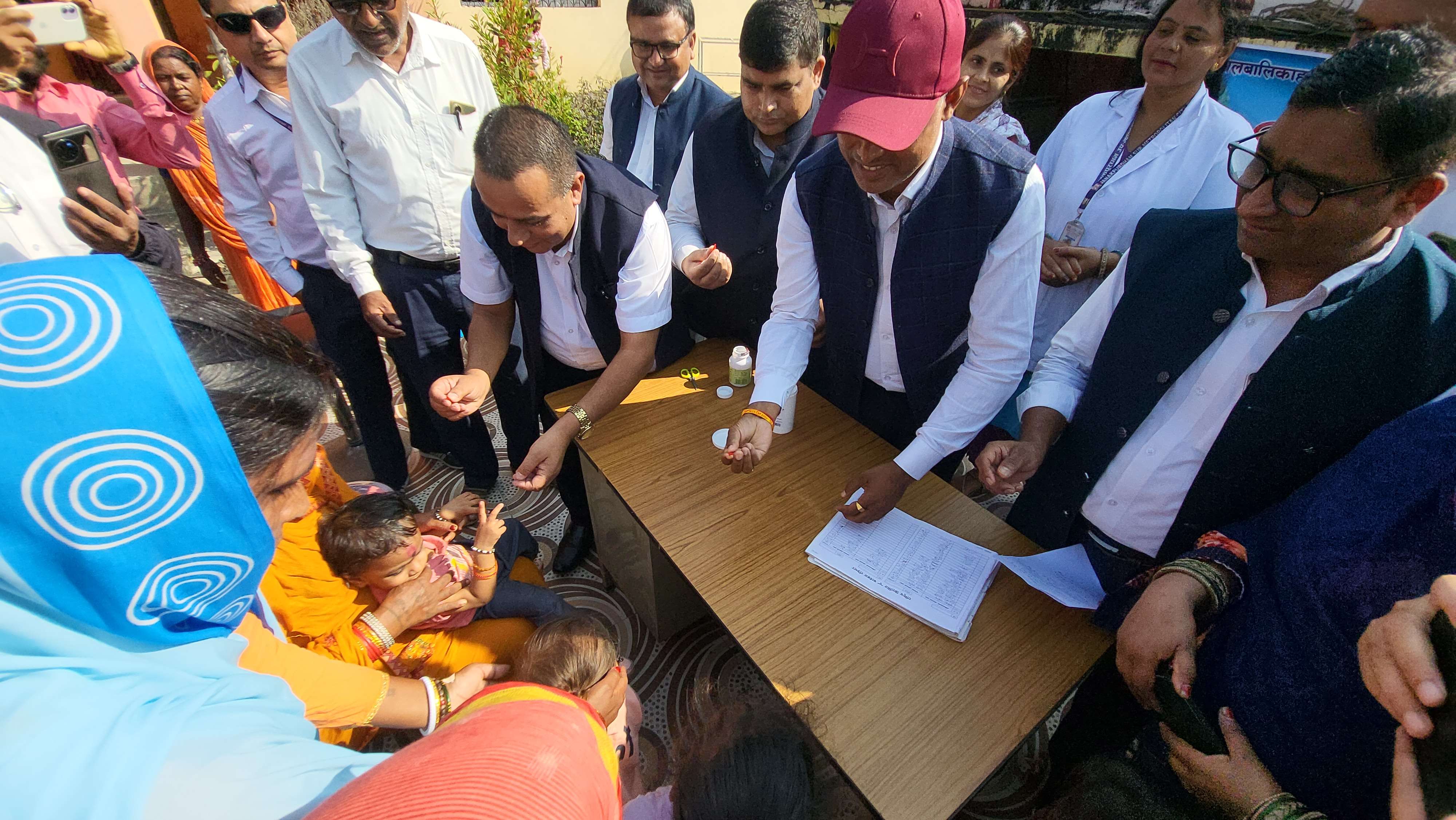 मधेश प्रदेशमा राष्ट्रिय भिटामिन ’ए’ कार्यक्रम सुरु मधेश प्रदेशमा राष्ट्रिय भिटामिन ’ए’ कार्यक्रम सुरु