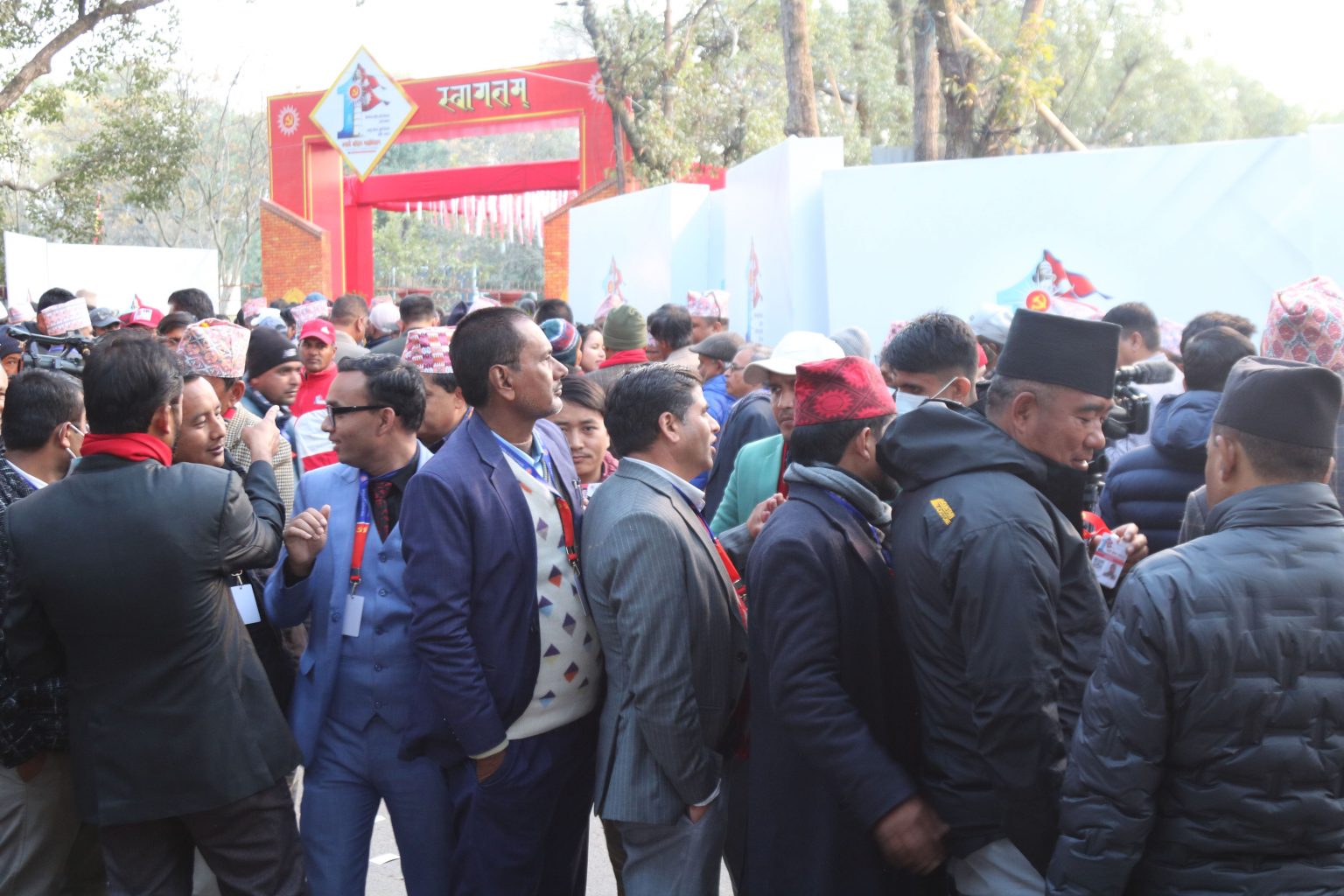 मतदानको गति सुस्त, ७ बजेसम्म ८ सय बढीले मतदान गरे