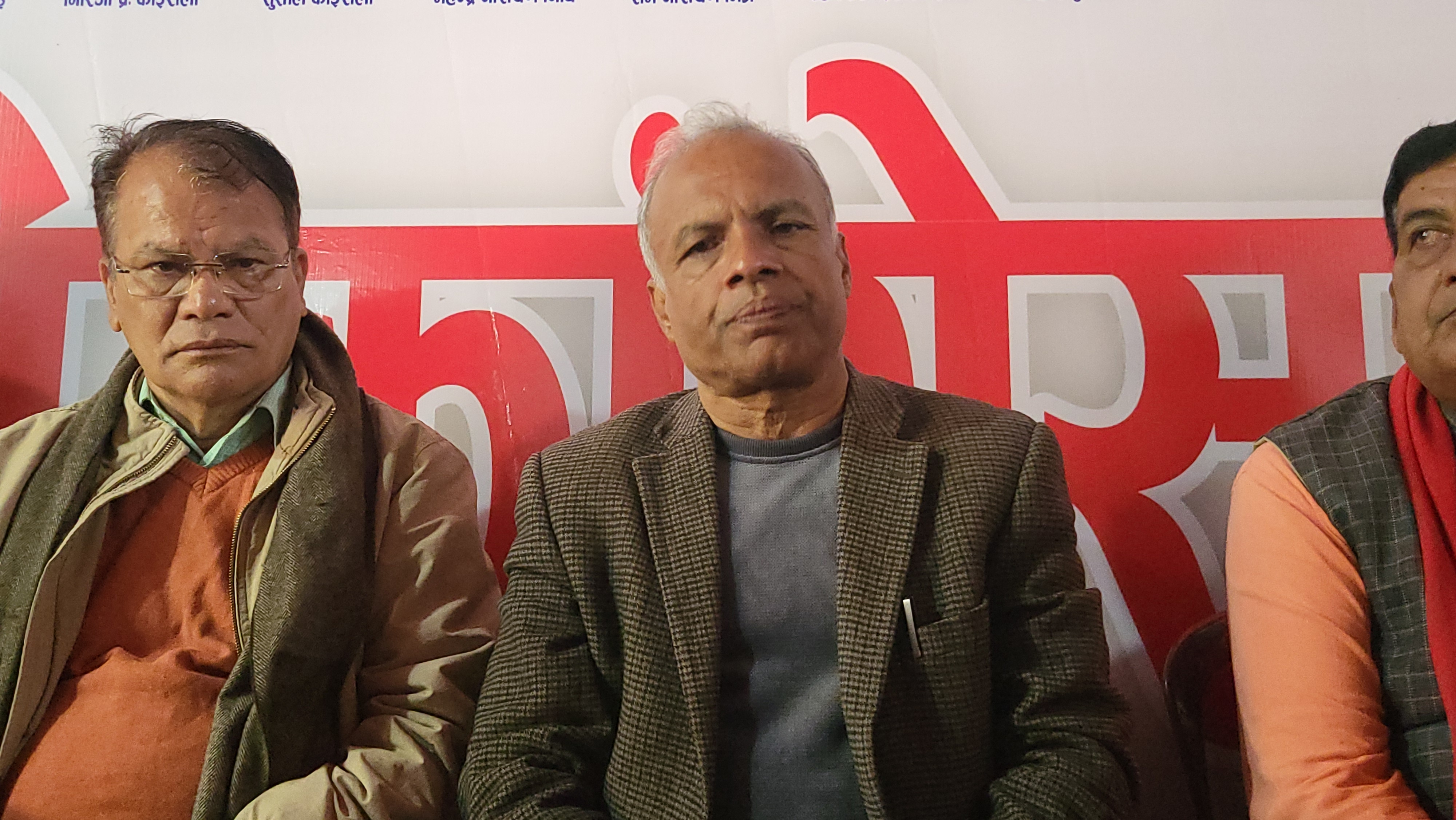 नयाँ प्रधानमन्त्री मधेश प्रदेशबाटै बन्ने कांग्रेस नेता घिमिरेको दाबी नयाँ प्रधानमन्त्री मधेश प्रदेशबाटै बन्ने कांग्रेस नेता घिमिरेको दाबी