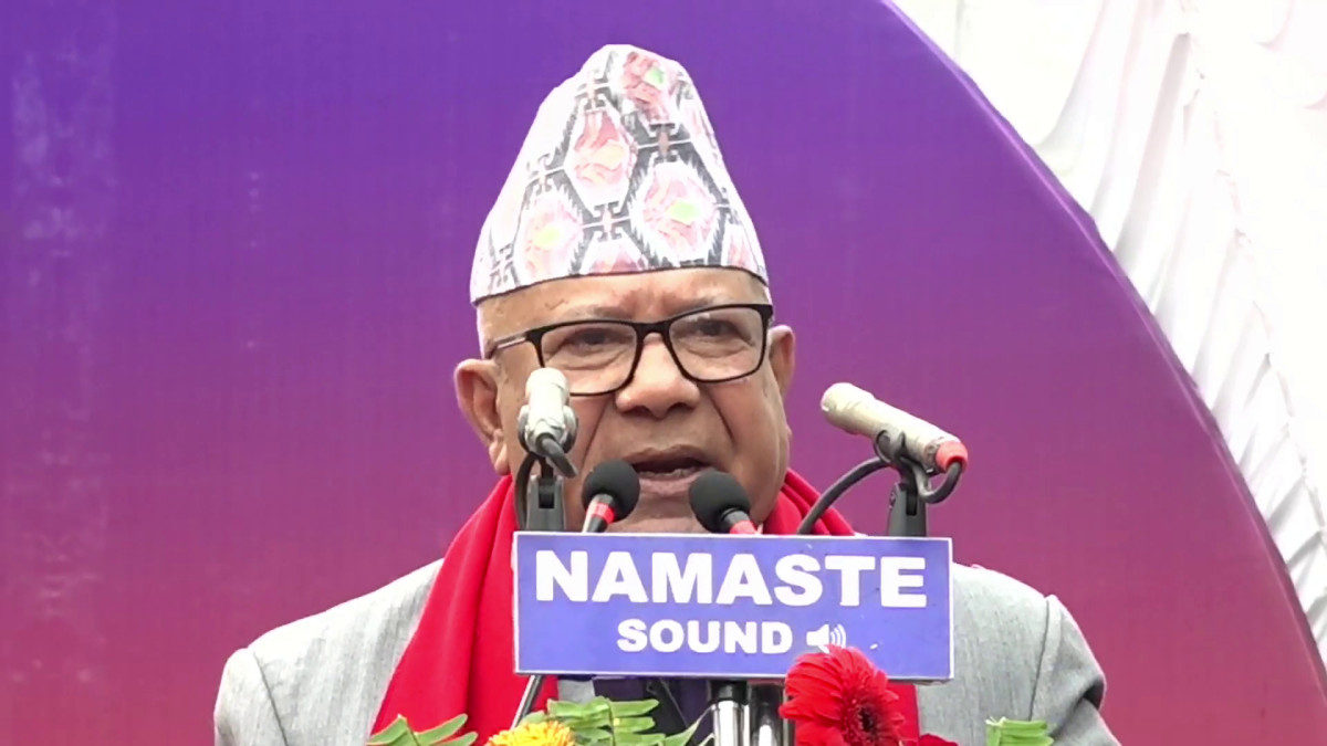 नेपाली कम्युनिष्ट पार्टीले बहुमतका साथ देश सेवा गर्ने अवसर दिनुपर्छ :माधव नेपाल