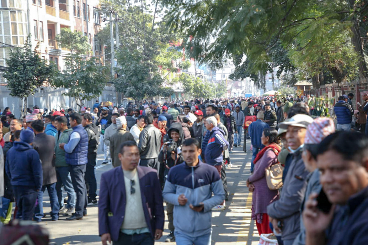एमालेको ११औँ महाधिवेशनको तेस्रो दिन पनि भृकुटिमण्डपमा उत्साहपूर्ण सहभागिता एमालेको ११औँ महाधिवेशनको तेस्रो दिन पनि भृकुटिमण्डपमा उत्साहपूर्ण सहभागिता