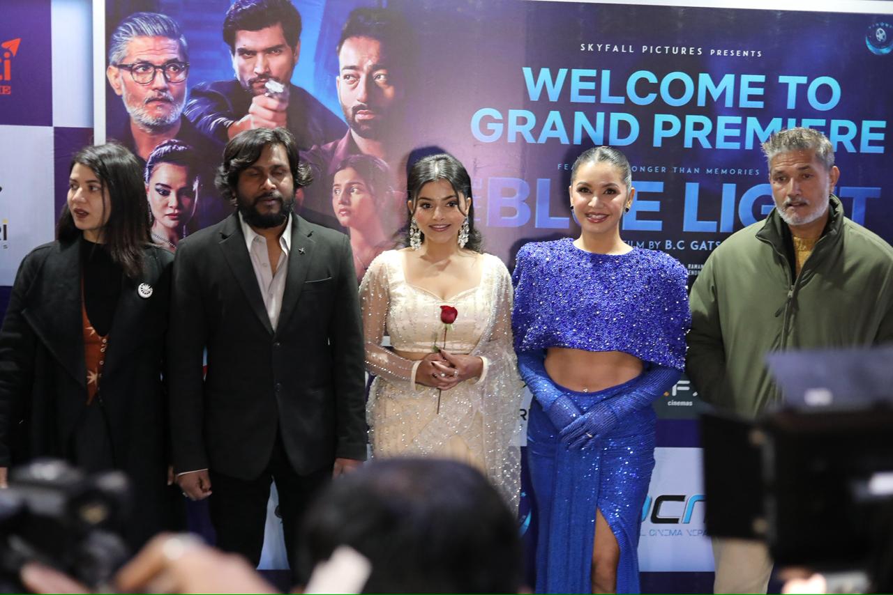 उत्कृष्ट प्रतिक्रिया पाएको ‘द ब्ल्यू लाइट’ आजबाट हलमा