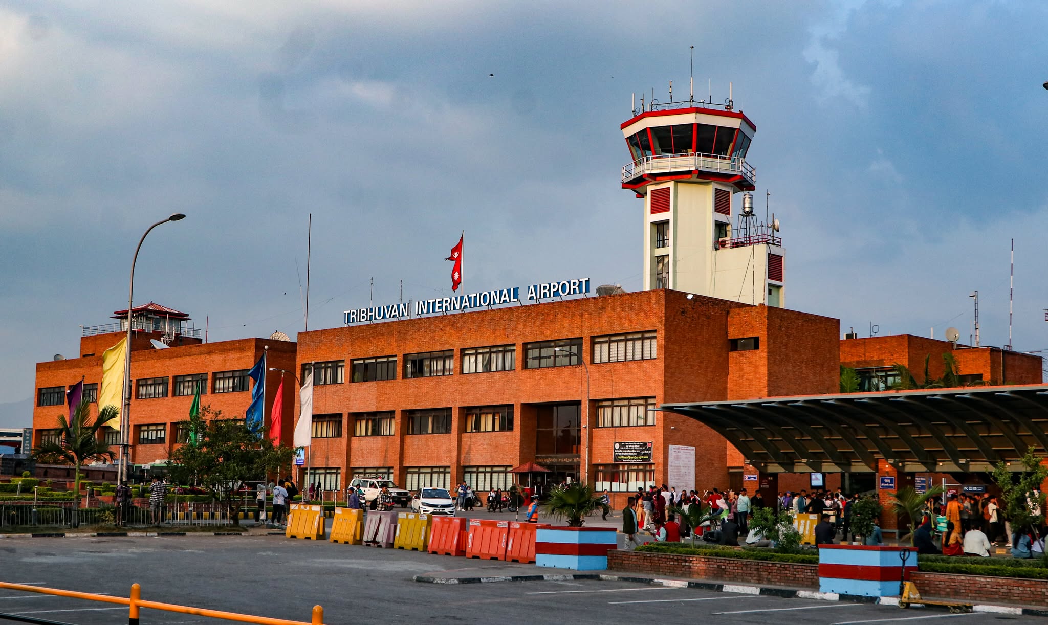 नेपाली मूलका नागरिकका लागि विमानस्थलमा अलग्गै डेस्क राखिने