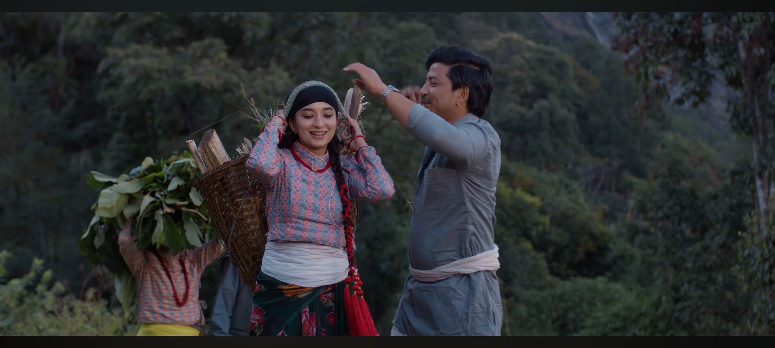 परालको आगो: ‘दुःख सुख जिन्दगानी’मा सुहाना र प्रकाश