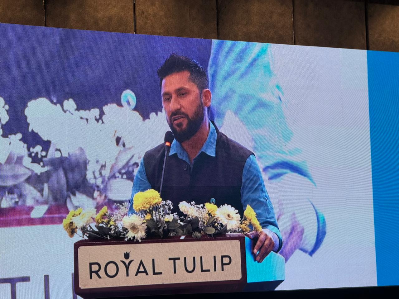 कुनै गुट बनाउनु पर्दैन, घण्टी मुनी सबै अटाउन सक्छौँः रवि लामिछाने