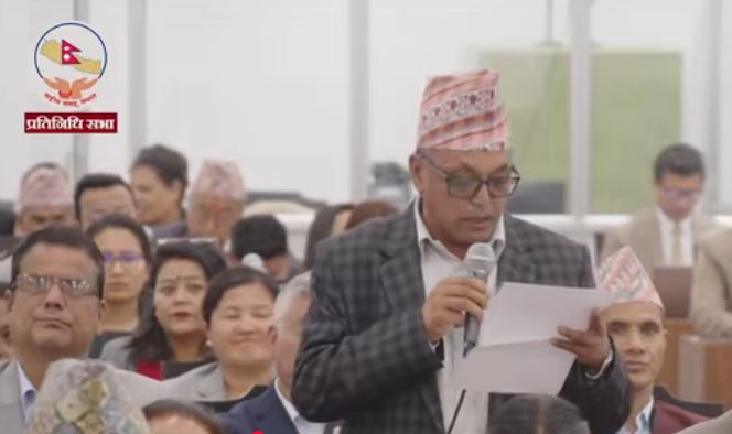 हुम्लाका सांसद रोकायाको हवाई भाडा नियन्त्रण गर्न सरकारसामु माग