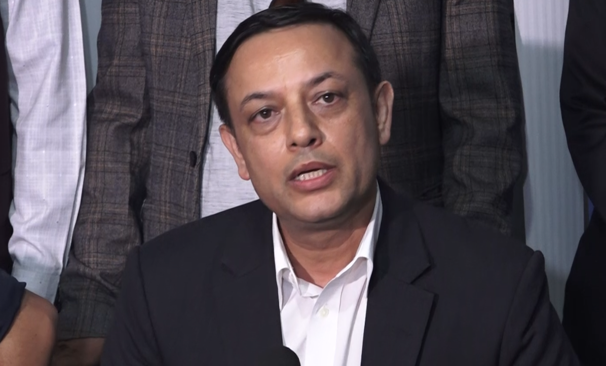 सभामुख पदका लागि डीपी अर्यालले दिए उम्मेदवारी