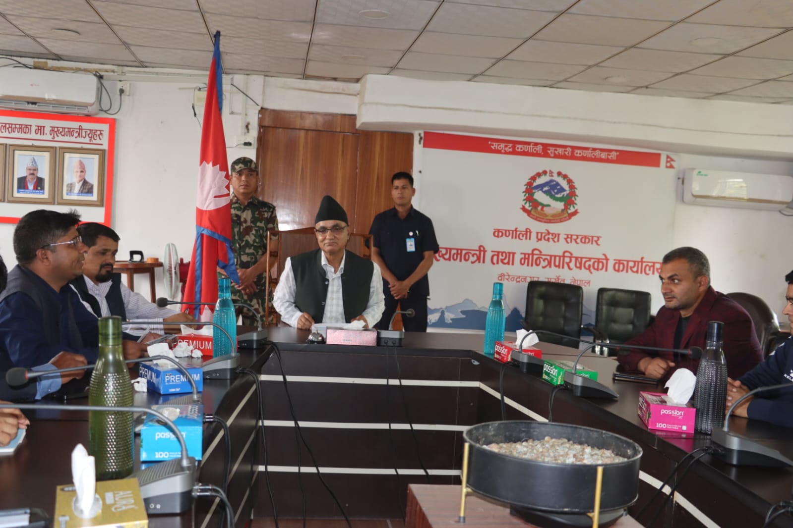 प्रदेश र स्थानीय सरकार संघीय सरकारका इकाइ होइनन्ः मुख्यमन्त्री कँडेल