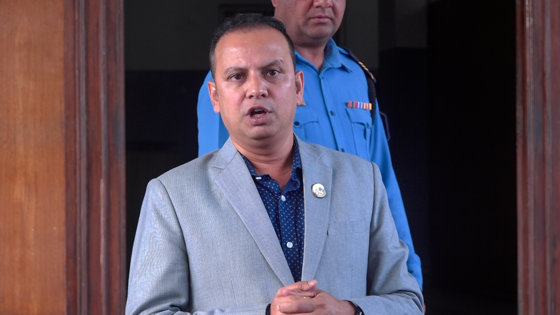 उपसभामुखमा ठाकुरलाई मतदान गर्ने रास्वपा संसदीय दलको निर्णय उपसभामुखमा ठाकुरलाई मतदान गर्ने रास्वपा संसदीय दलको निर्णय