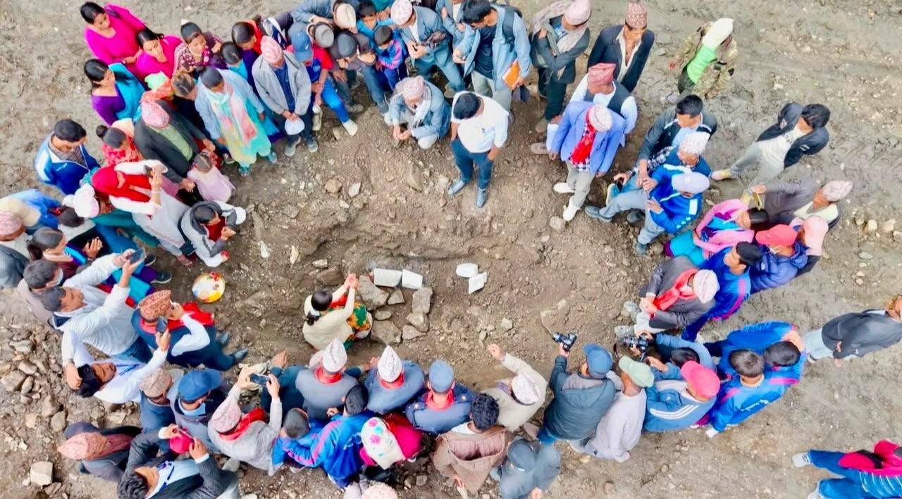भारतको सहयोगमा हुम्लामा नेपाल–भारत मैत्री अस्पताल भवन निर्माणको शुभारम्भ भारतको सहयोगमा हुम्लामा नेपाल–भारत मैत्री अस्पताल भवन निर्माणको शुभारम्भ