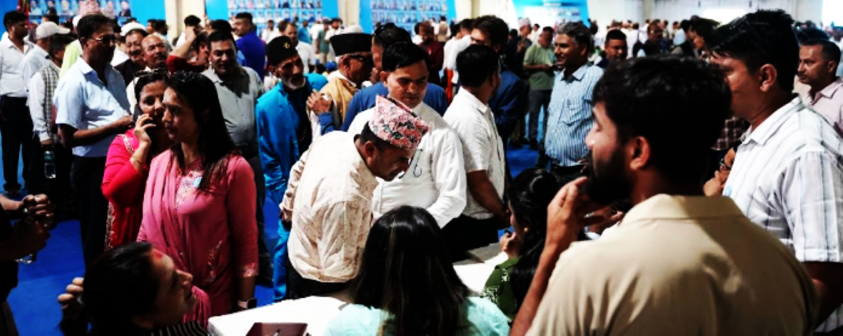 रास्वपा महाधिवेशन सुरु हुनुअघि नै प्रतिनिधि विवाद रास्वपा महाधिवेशन सुरु हुनुअघि नै प्रतिनिधि विवाद