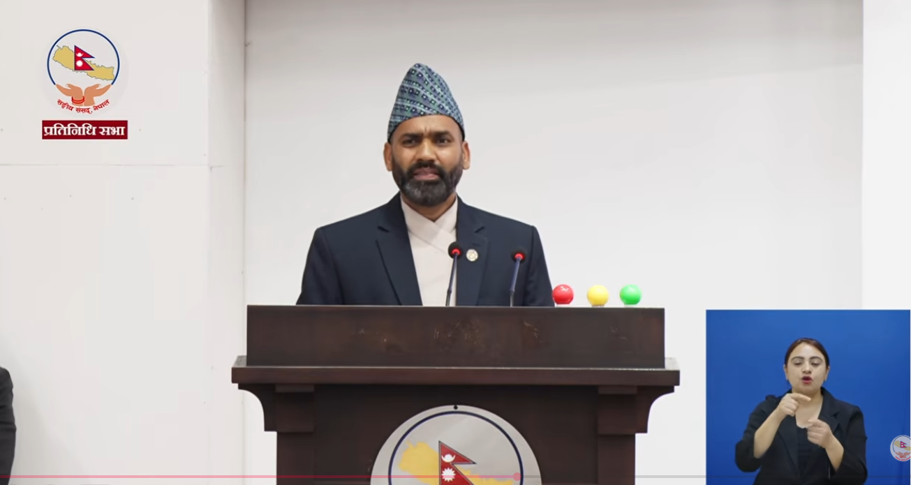 पर्यटनलाई ‘खुसीको खोज र खुसी बेच्ने व्यवसाय’का रूपमा व्याख्या गर्दै देशको आम्दानी बढाउन सकिन्छ पर्यटनमन्त्री पर्यटनलाई ‘खुसीको खोज र खुसी बेच्ने व्यवसाय’का रूपमा व्याख्या गर्दै देशको आम्दानी बढाउन सकिन्छ पर्यटनमन्त्री