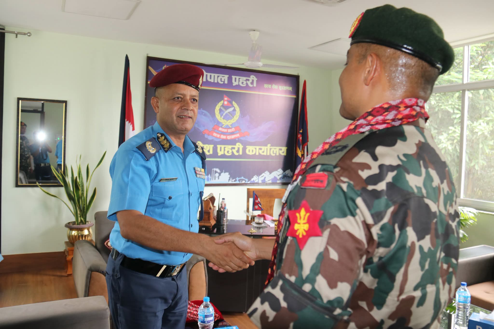 नेपाली सेनाका हायर कमाण्ड एण्ड म्यानेजमेन्ट तालिमका शिक्षार्थीहरुको अवलोकन भ्रमण
