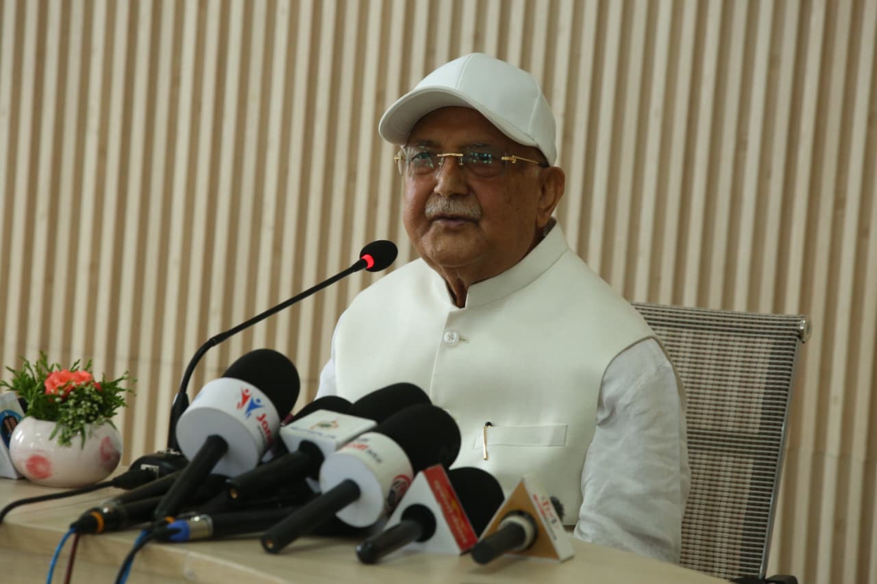 झूट पत्याउने प्रवृत्ति समाजमा बढेको छ: ओली झूट पत्याउने प्रवृत्ति समाजमा बढेको छ: ओली