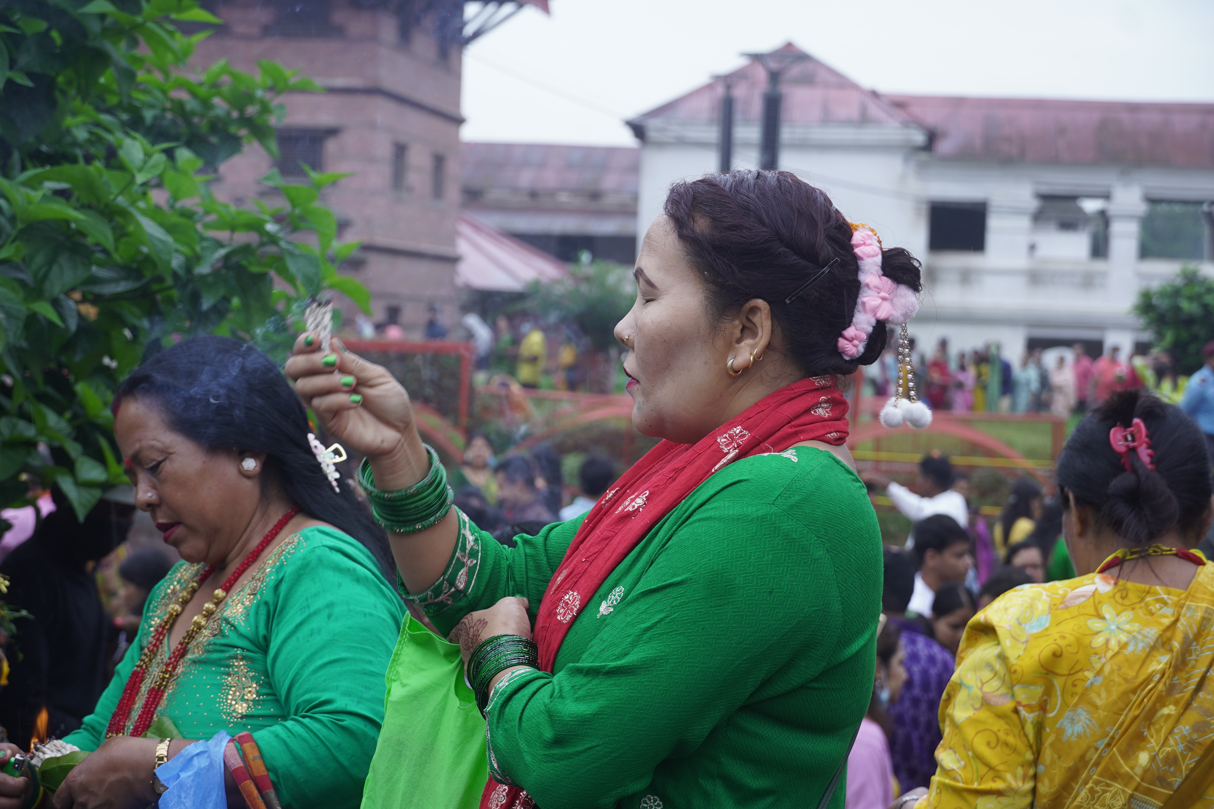 साउने सङ्क्रान्ति मनाइँदै साउने सङ्क्रान्ति मनाइँदै