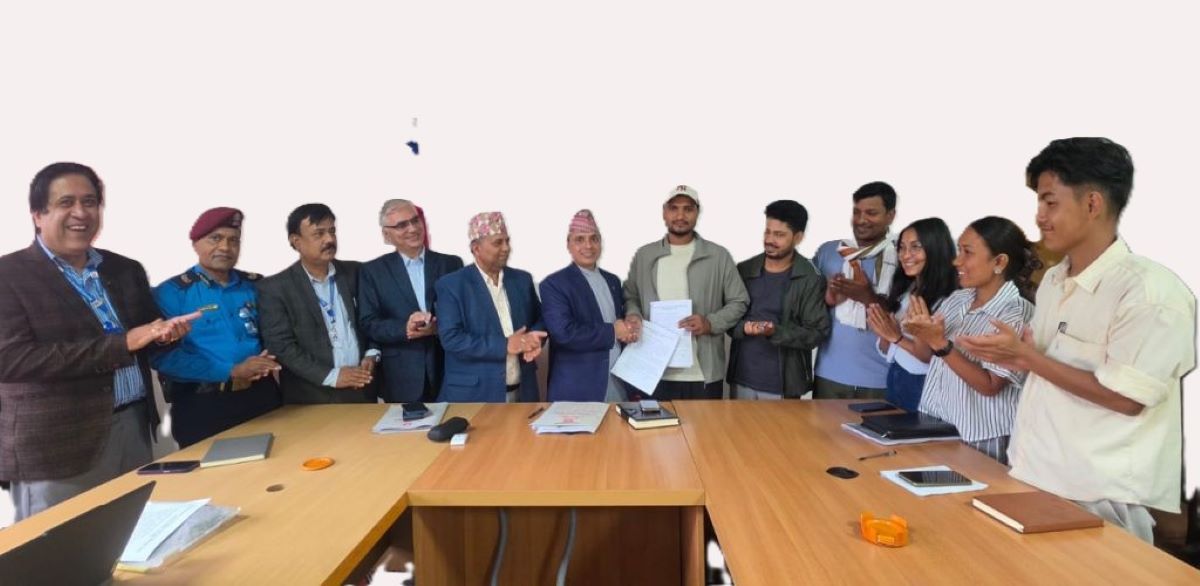 ९ दिनको आन्दोलनपछि सरकार–मिटरब्याज पीडितबीच सहमति, ९ बुँदे सम्झौतासँगै आन्दोलन स्थगित ९ दिनको आन्दोलनपछि सरकार–मिटरब्याज पीडितबीच सहमति, ९ बुँदे सम्झौतासँगै आन्दोलन स्थगित