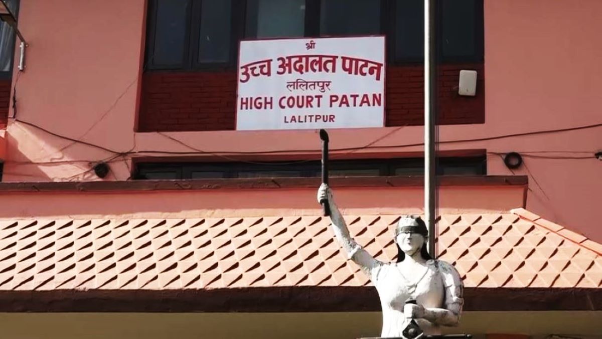 रातो पासपोर्ट दुरुपयोग प्रकरण : संविधानसभाका तीन पूर्वसदस्यलाई जेल संगै जरिवाना 