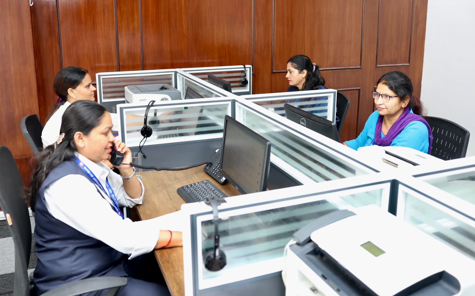 हेलो सरकारमा गुनासा : विद्यालय र अभिभावकले कपाल छोटो बनाउन दबाब दिए हेलो सरकारमा गुनासा : विद्यालय र अभिभावकले कपाल छोटो बनाउन दबाब दिए