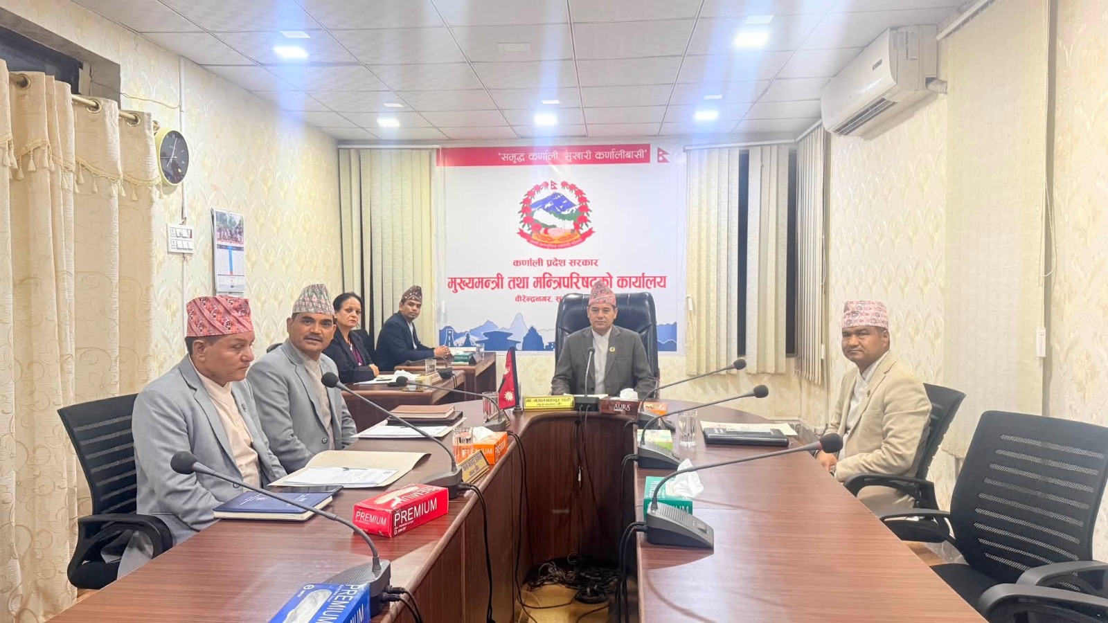 कर्णाली मन्त्रिपरिषद्का तीन महत्त्वपूर्ण निर्णय कर्णाली मन्त्रिपरिषद्का तीन महत्त्वपूर्ण निर्णय