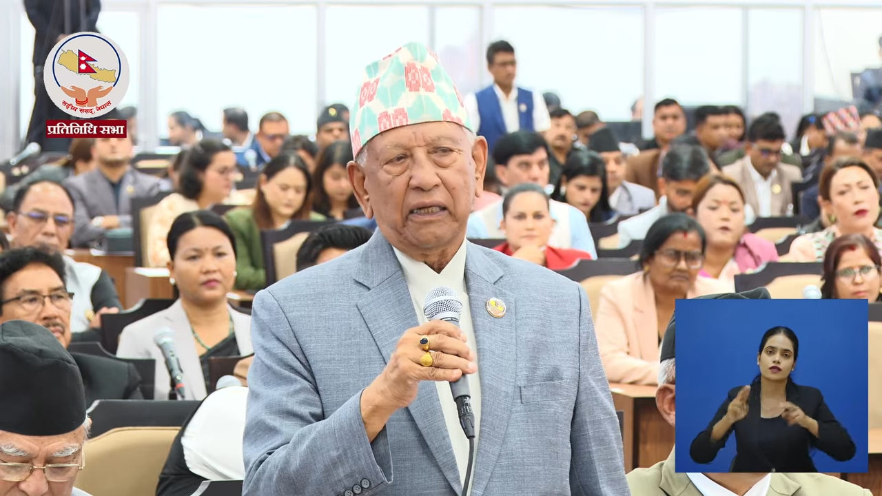 हिमताल विस्फोटबाट भएको क्षतिप्रति सरकार गम्भीर बन्नुपर्छ: सांसद केसी हिमताल विस्फोटबाट भएको क्षतिप्रति सरकार गम्भीर बन्नुपर्छ: सांसद केसी