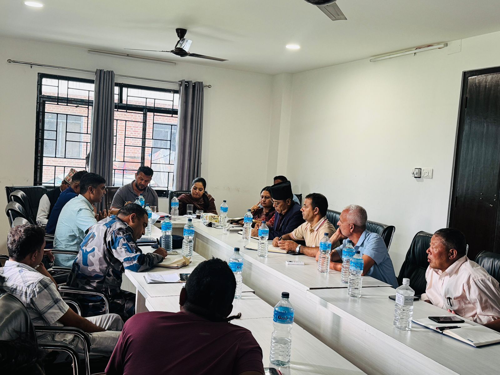 नुवाकोटका बाढीपीडितको पुनस्र्थापनाबारे मन्त्री रावलद्वारा जनप्रतिनिधिसँग छलफल नुवाकोटका बाढीपीडितको पुनस्र्थापनाबारे मन्त्री रावलद्वारा जनप्रतिनिधिसँग छलफल
